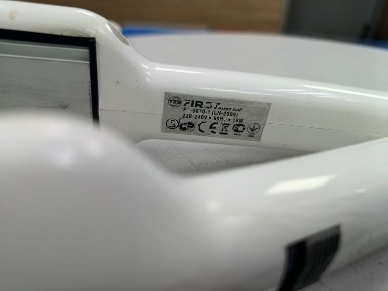 Дешево First FA-5670-1 з ломбарду