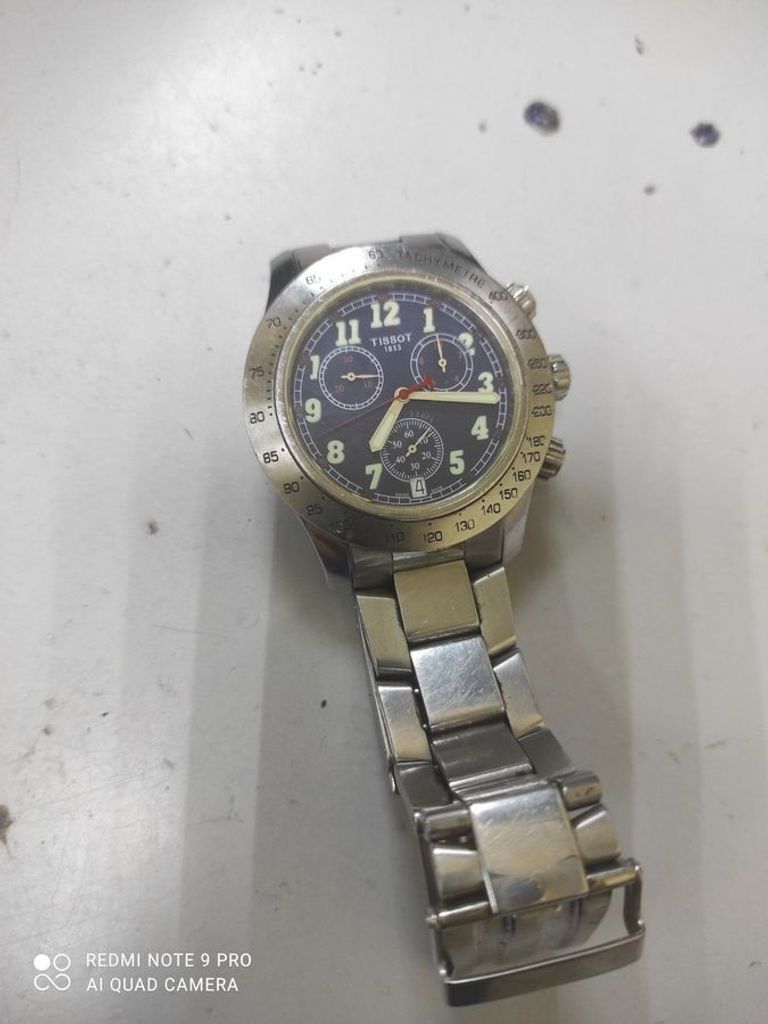 Купити Tissot 1853/ v8 Б/У