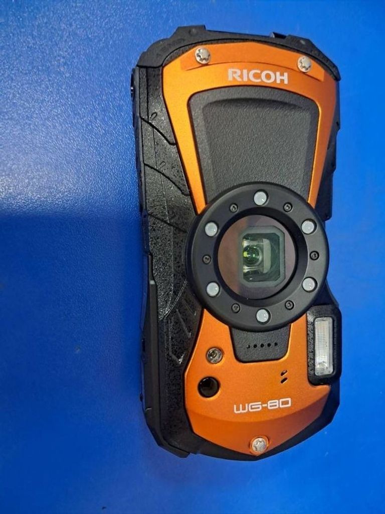 Купить Ricoh WG-80 Orange Б/У
