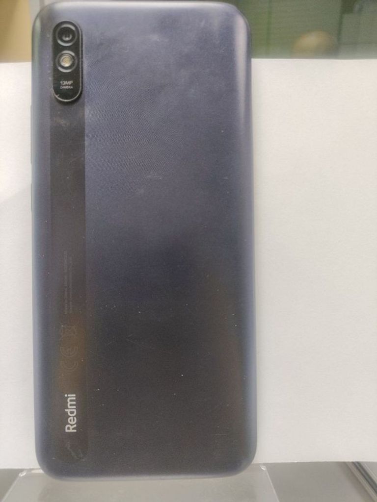 Дешево Xiaomi redmi 9a 2/32gb з ломбарду