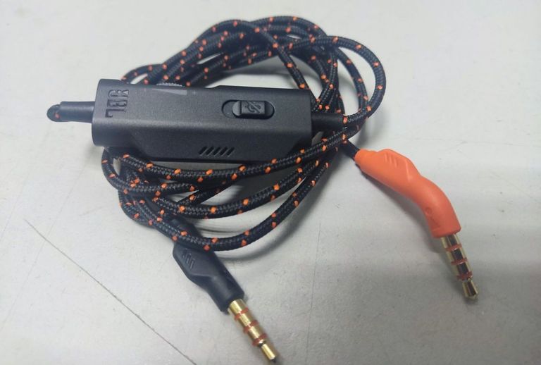 Jbl quantum 610 Код:01-200831625. Зображення 7