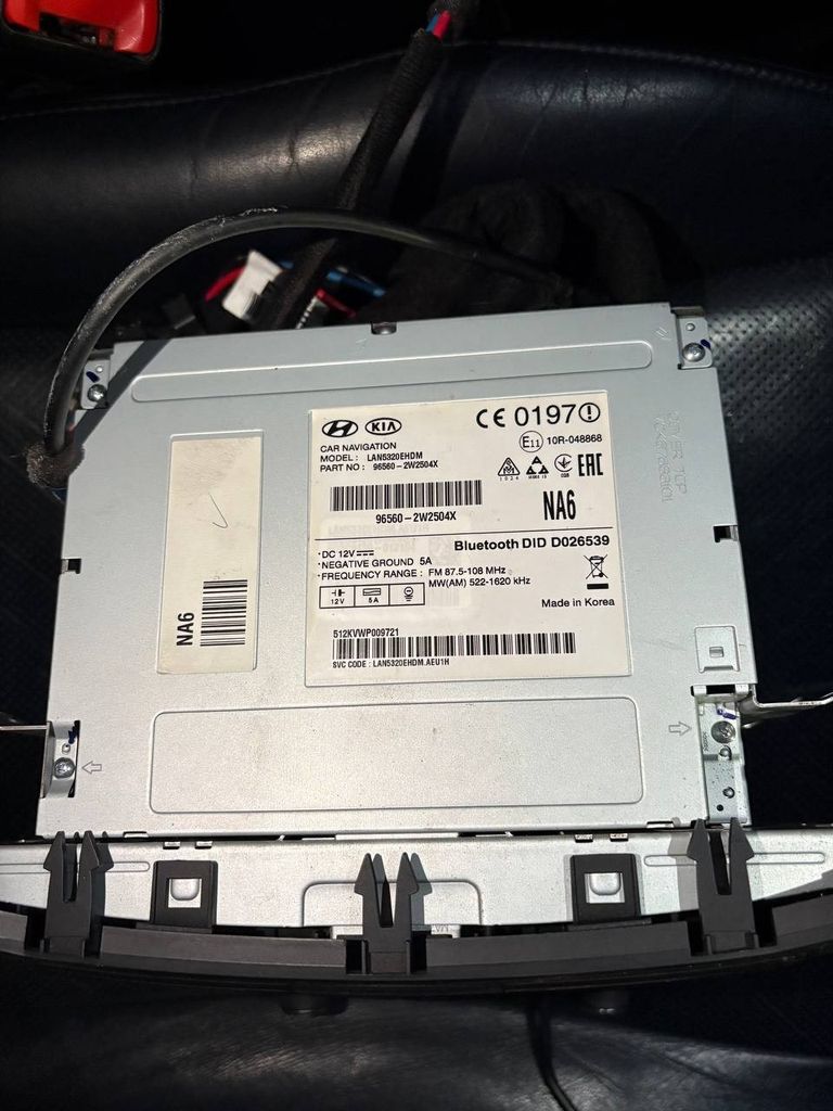 Купить Abyss Audio Штатная магнитола для Hyundai Santa Fe 2013-2014 (P9E-SANF13) Б/У