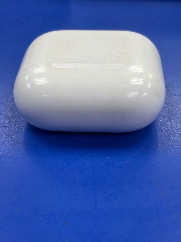 Apple airpods 4 with active noise cancellation Код:01-200831500. Зображення 5