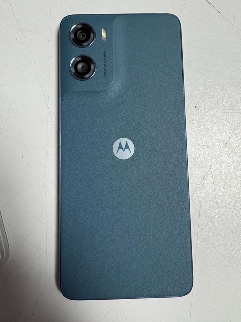 Объявление Motorola moto g06 4g 4/64gb tendril Б/У