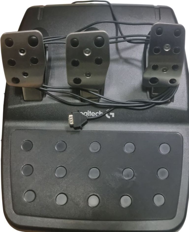 Розпродаж Logitech g29 driving force racing wheel / 941-000110, 941-000112, продавець Техноскарб