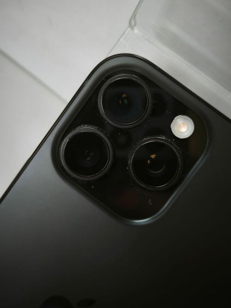 Дешево Apple iphone 16 pro max 256gb з ломбарду