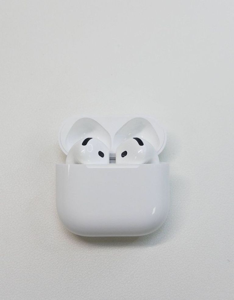 Оголошення Apple airpods 4 Б/У