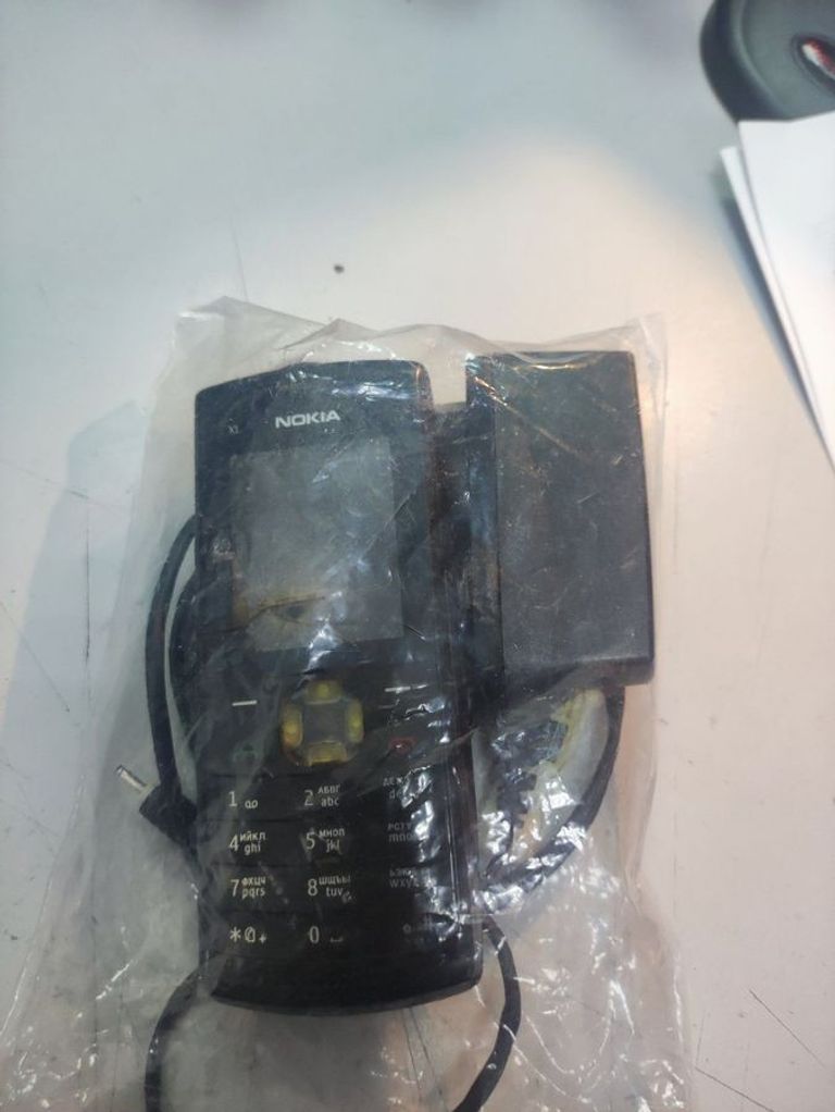 Купити Nokia x1-01 Б/У
