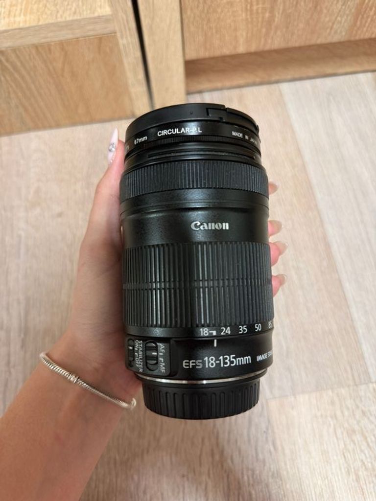 Купить Canon EF-S 18-135mm f/3,5-5,6 IS Б/У