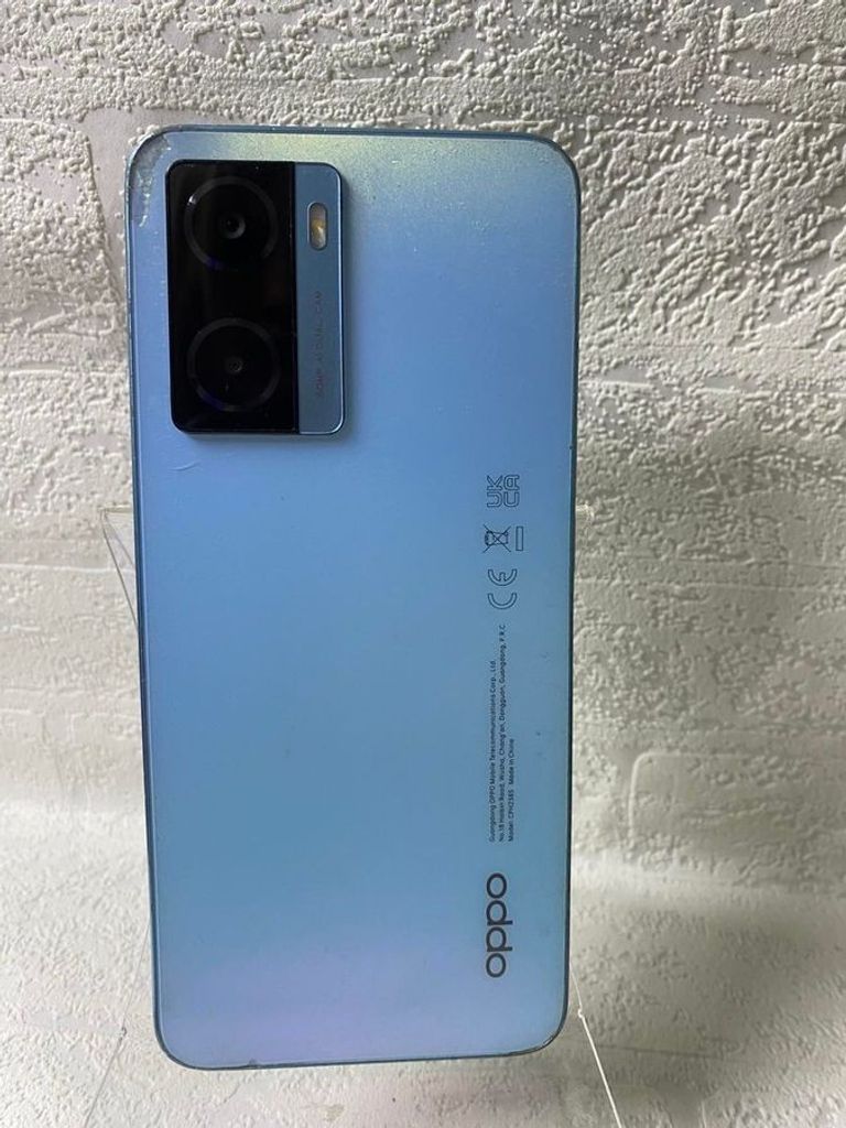 Дешиво Oppo a57s 4/64gb с ломбарда