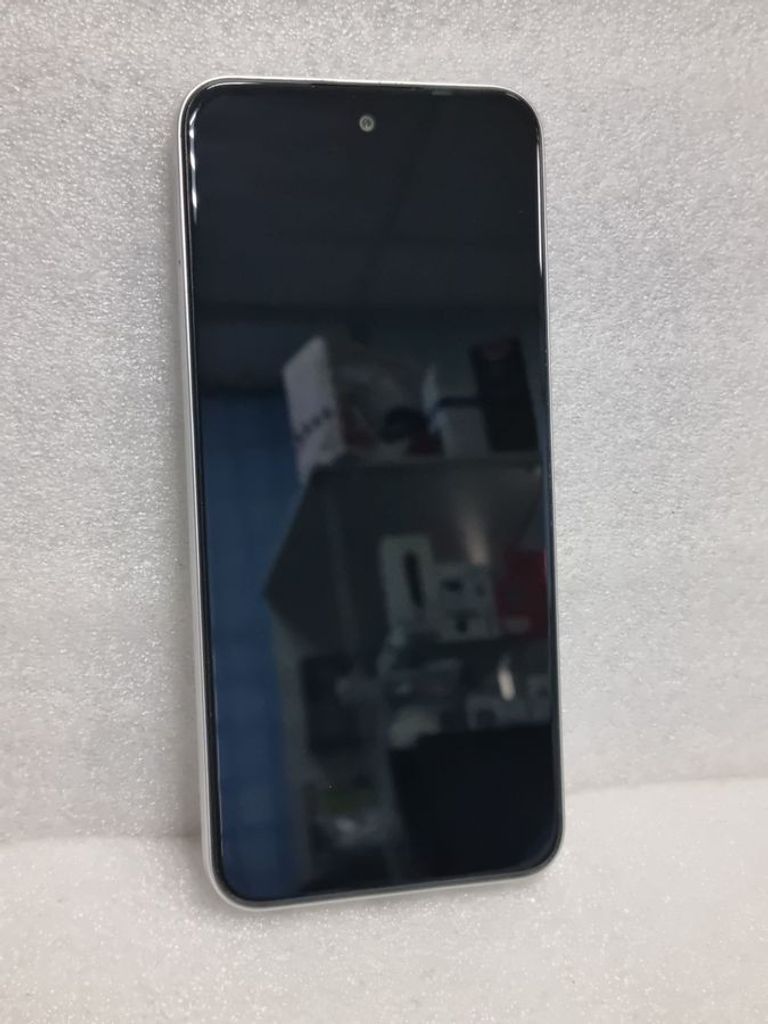 Оголошення Tecno spark 30c kl5n 6/128gb Б/У