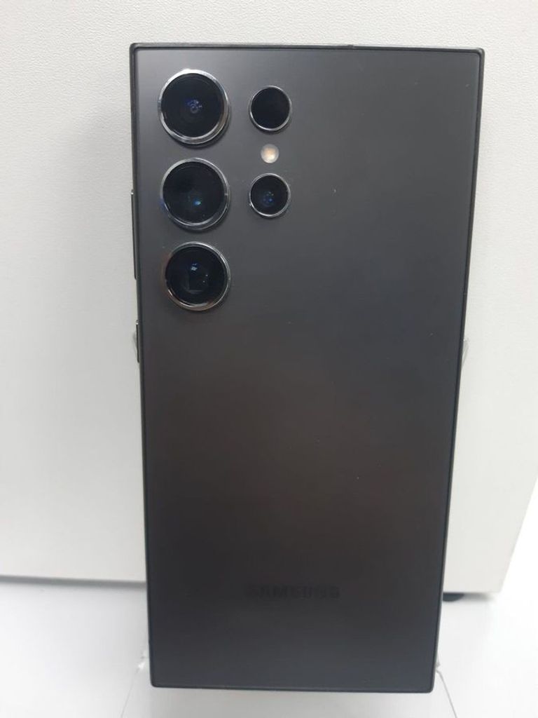 Дешево Samsung galaxy s24 ultra 12/256gb з ломбарду