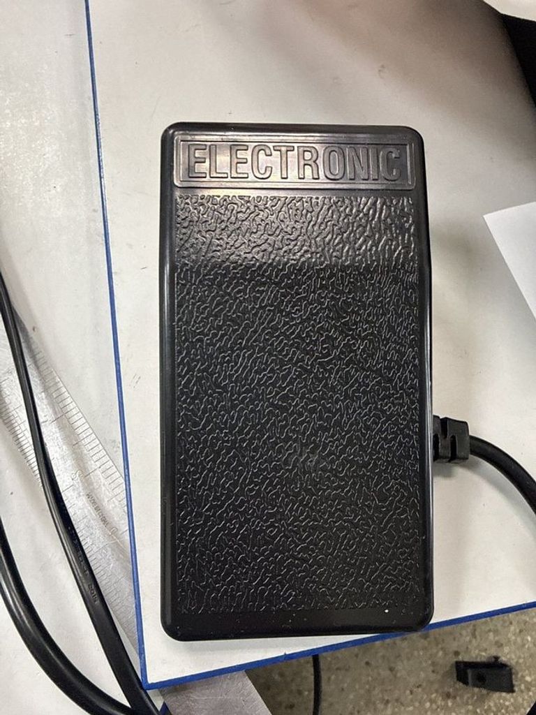 Розпродаж Janome My Lock 204D, продавець Техноскарб