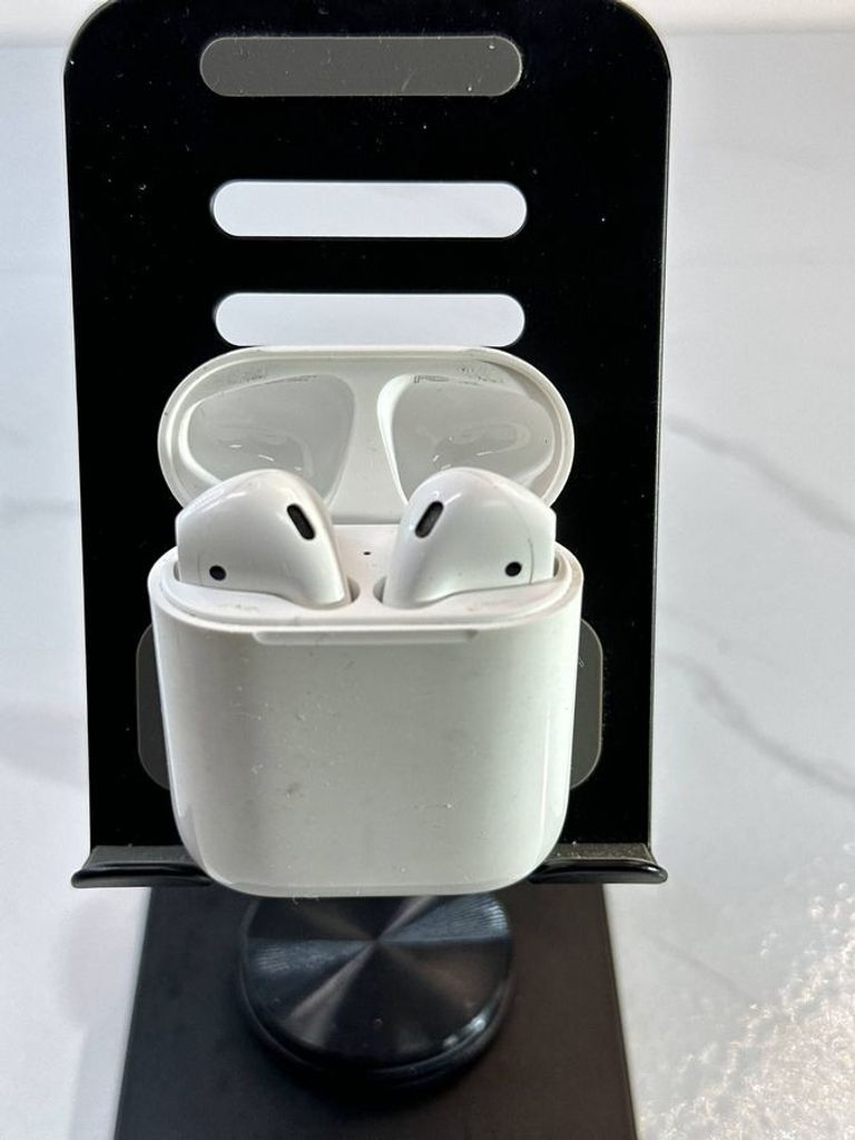 Купити Apple airpods 2nd generation a1602, a2031, a2032 Б/У
