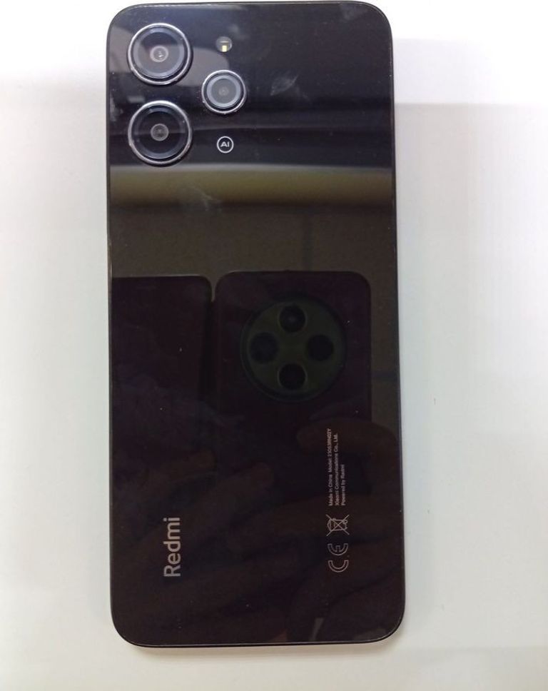 Дешево Xiaomi redmi 12 4/128gb з ломбарду