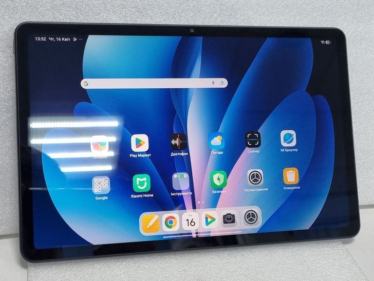 Купити Xiaomi redmi pad 2 4/128gb wi-fi Б/У