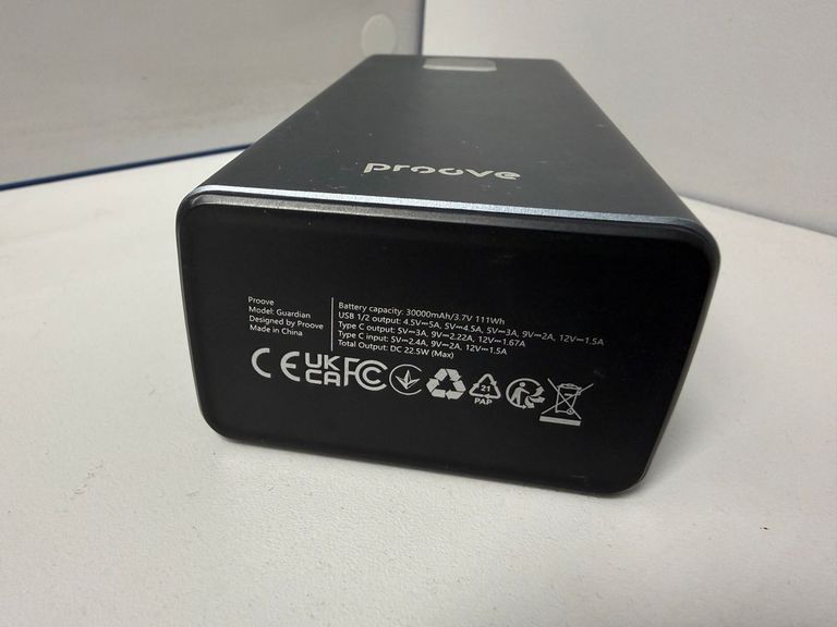 Дешево Proove guardian 30000mah 22.5w з ломбарду