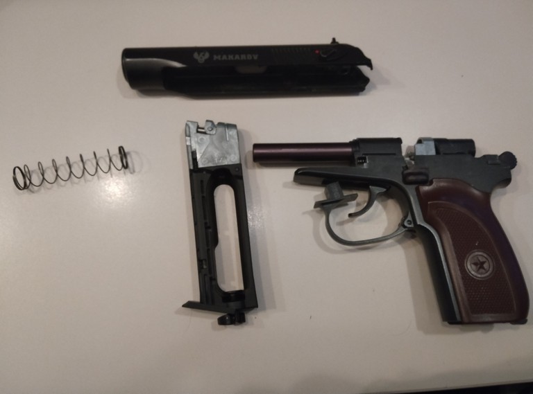 Дешиво Пневматический Пистолет Макарова PM WinGun (Taiwan) Blowback system с ломбарда