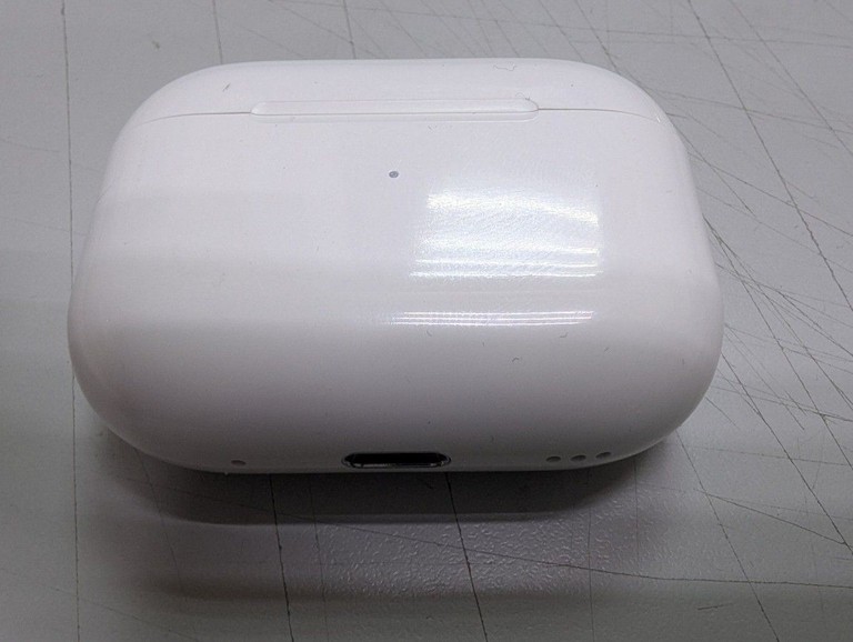 Дешиво Apple airpods pro 2nd generation with magsafe charging case usb-c с ломбарда