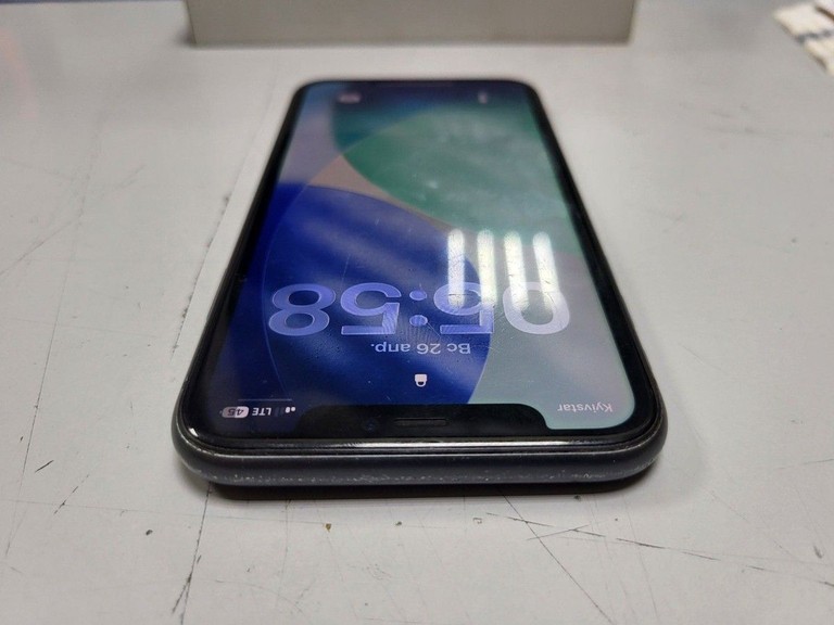 Розпродаж Apple iphone 11 128gb, продавець Техноскарб