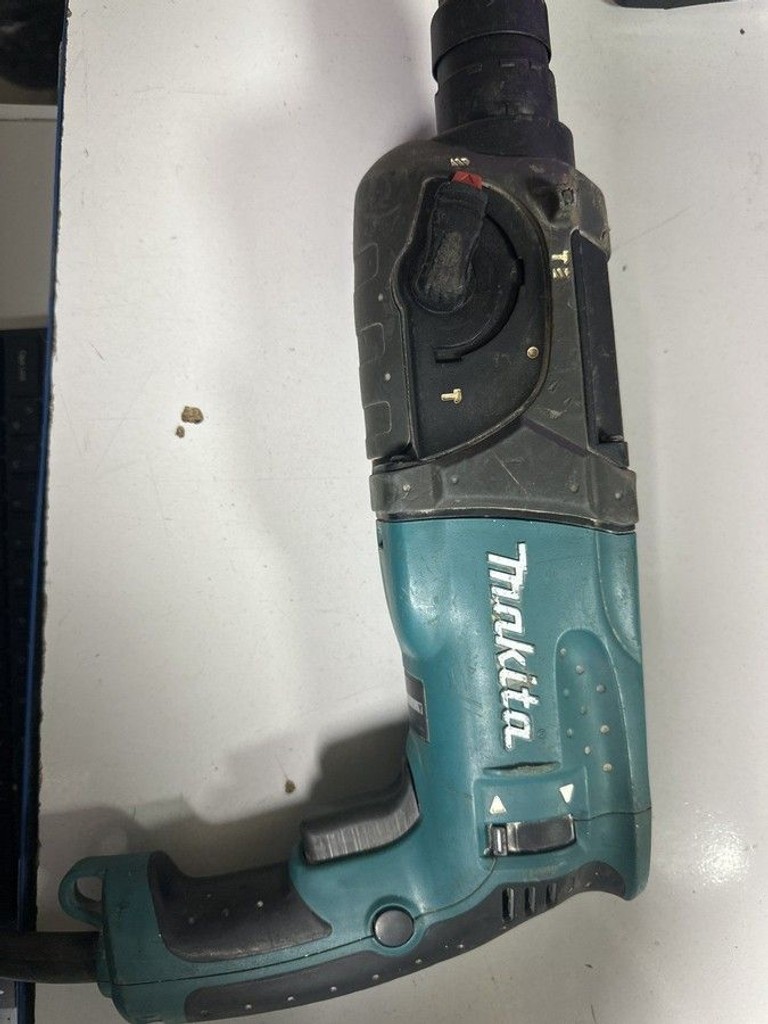 Объявление Makita HR2470 Б/У