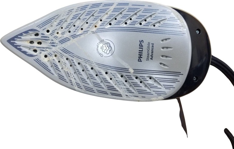 Дешиво Philips PerfectCare 6000 Series PSG6066/20 с ломбарда