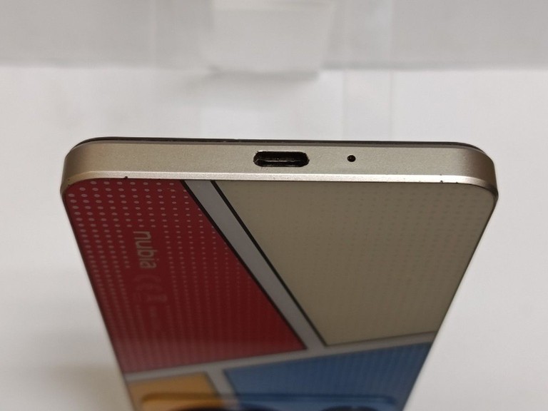 Zte Nubia Music 4/128GB POP Art Код:01-200974009. Зображення 6