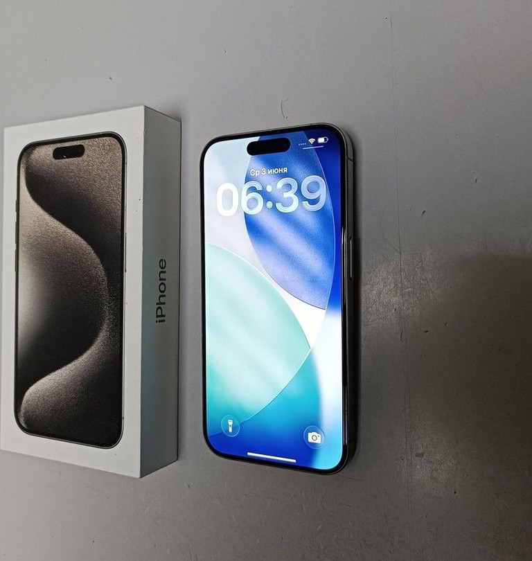 Купити Apple iphone 15 pro 256gb Б/У