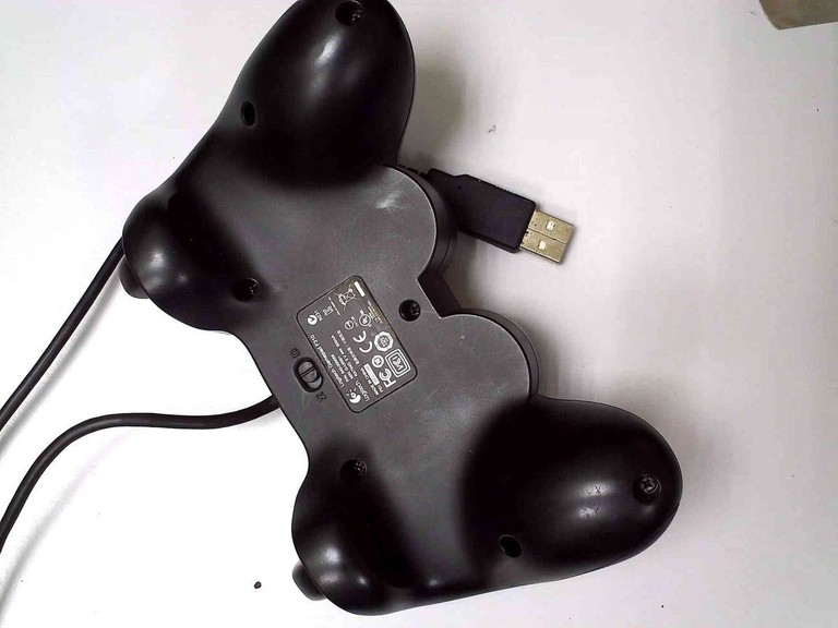Купить Logitech Gamepad F310 Б/У