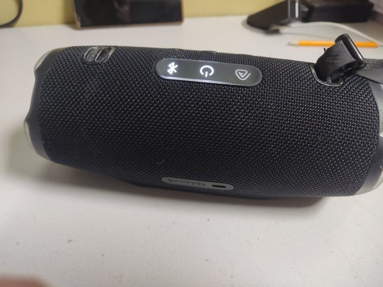 Оголошення JBL Charge 6 Black Б/У