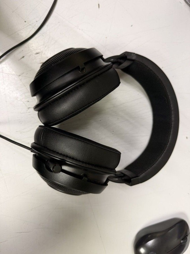 Купити Razer kraken pro v2 Б/У