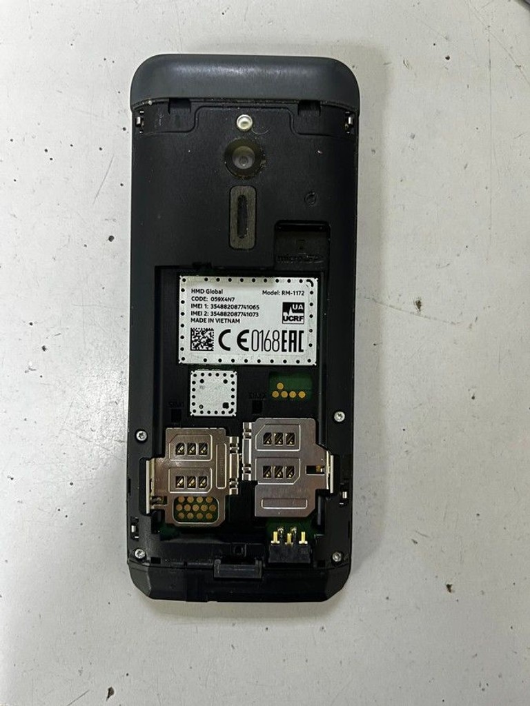 Дешево Nokia 220 dual sim з ломбарду
