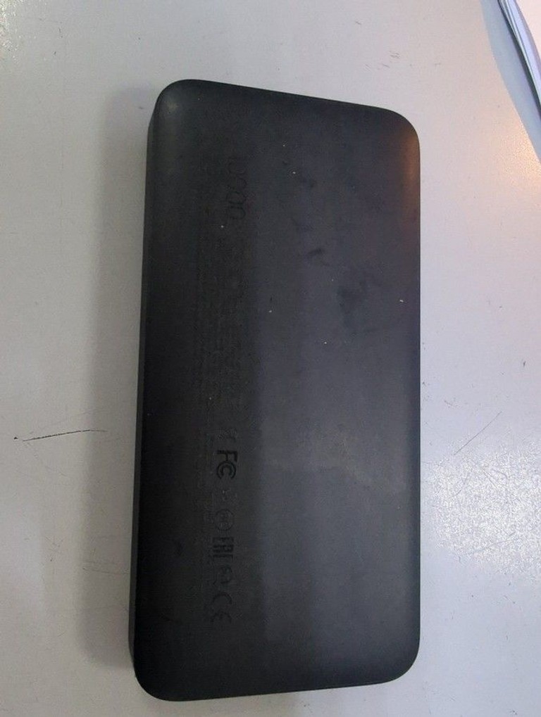 Купити Xiaomi redmi power bank 10000mah / vxn4286, pb100lzm, vxn4266 Б/У