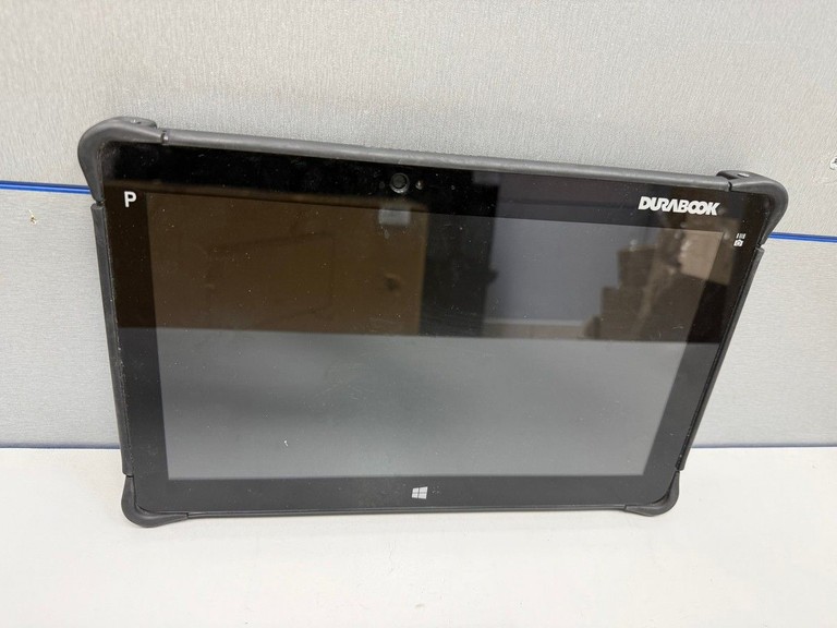 Дешиво Durabook r11ah i5-5200u cpu 2.2ghr/ddr3 4gb/ssd128gb/hd graphiics 5500 с ломбарда