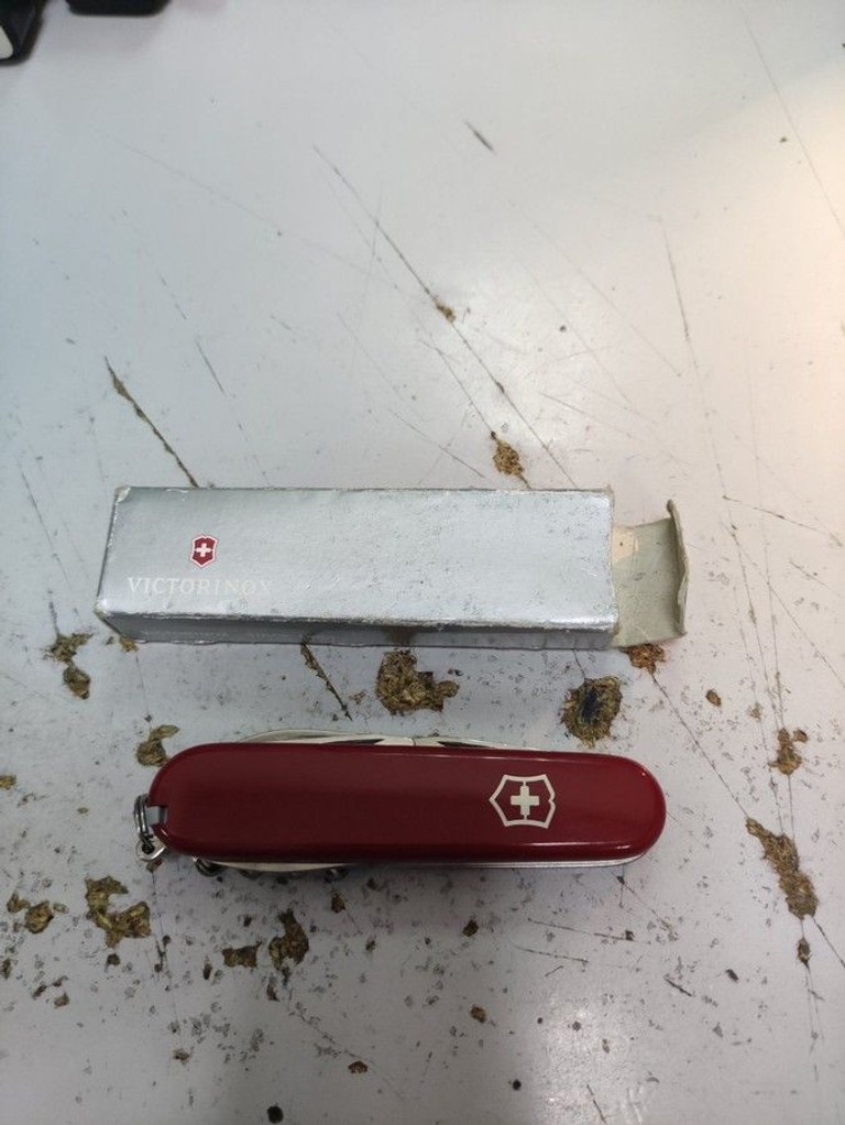 Купити Victorinox spartan 1.3603 Б/У