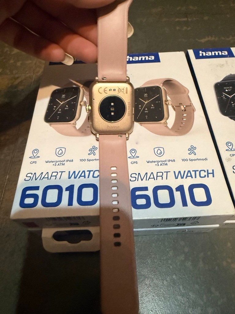 Дешиво Hama Fit Watch 6010 Rose Gold (614743) с ломбарда