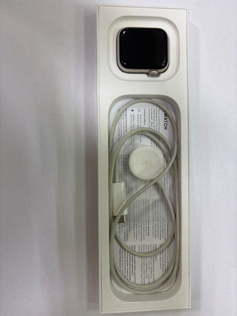 Купить Apple watch se 2 gps 40mm aluminium case Б/У