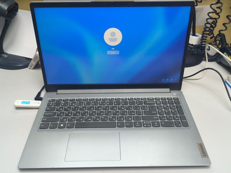 Купить Lenovo 15/celeron n4500 ddr4/8gb ddr4/hdd *відсутній/ssd 256 gb/*інтегрована Б/У