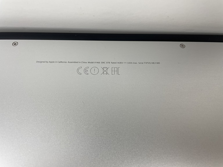 Apple MacBook Air 13.3" 2017 A1466 Код:null. Изображение 4