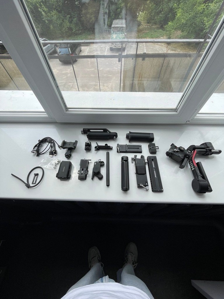 Оголошення DJI RS 4 Pro Combo Б/У