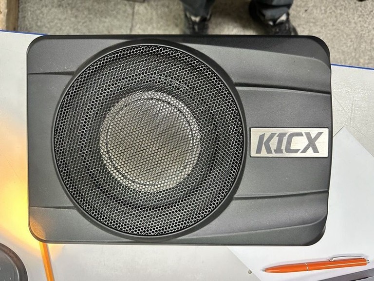 Купити Kicx L201BA Б/У