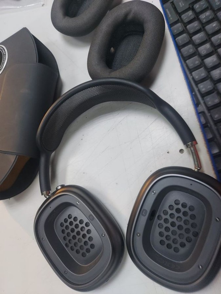 Оголошення Apple airpods max Б/У