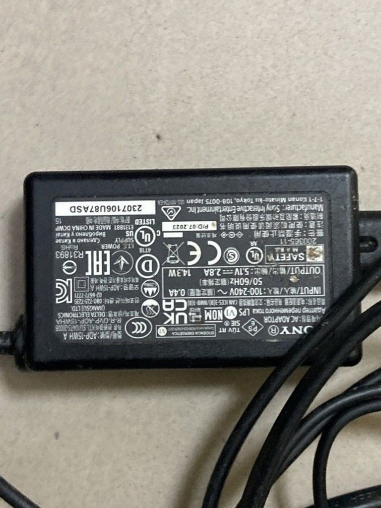 Купити Sony dualsense charging station cfi-zds1 Б/У