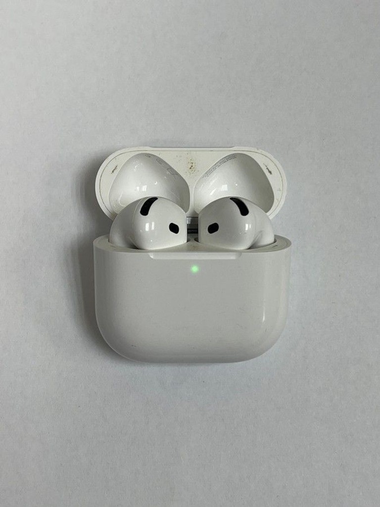 Объявление Apple airpods 4 with active noise cancellation Б/У