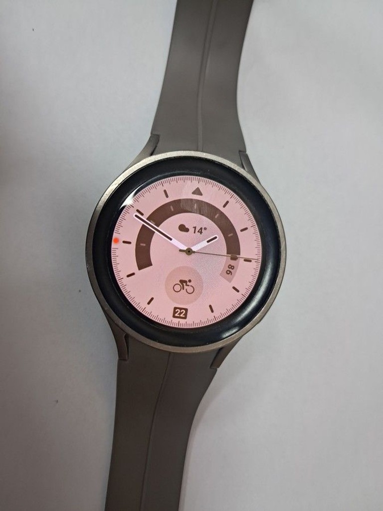 Оголошення Samsung galaxy watch5 pro 45mm Б/У