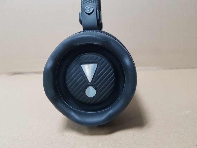 Распродажа JBL Charge 6 Black, продавец Техноскарб
