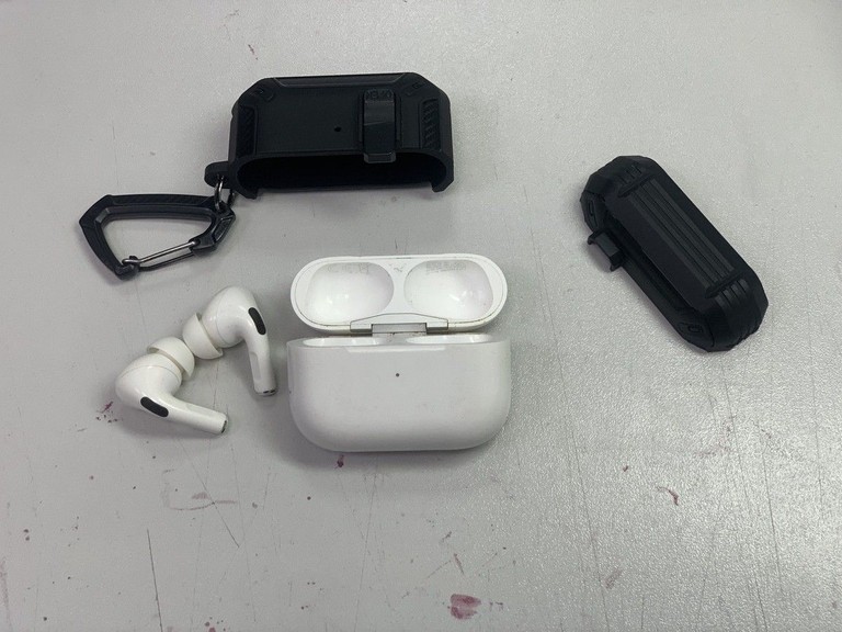Розпродаж Apple AirPods Pro (MWP22), продавець Техноскарб