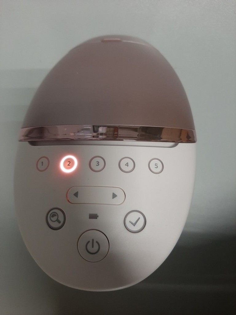 Philips Lumea IPL 9900 Series BRI977/00 Код:01-201140095. Зображення 9