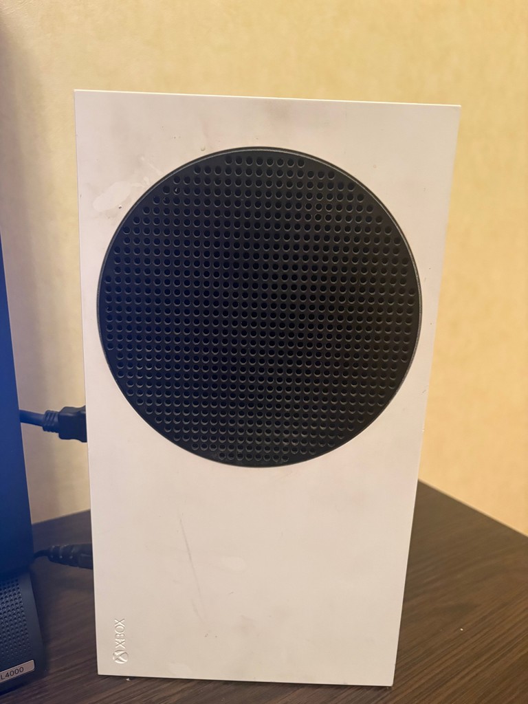 Оголошення Microsoft Xbox Series S 512GB (889842651386) Б/У