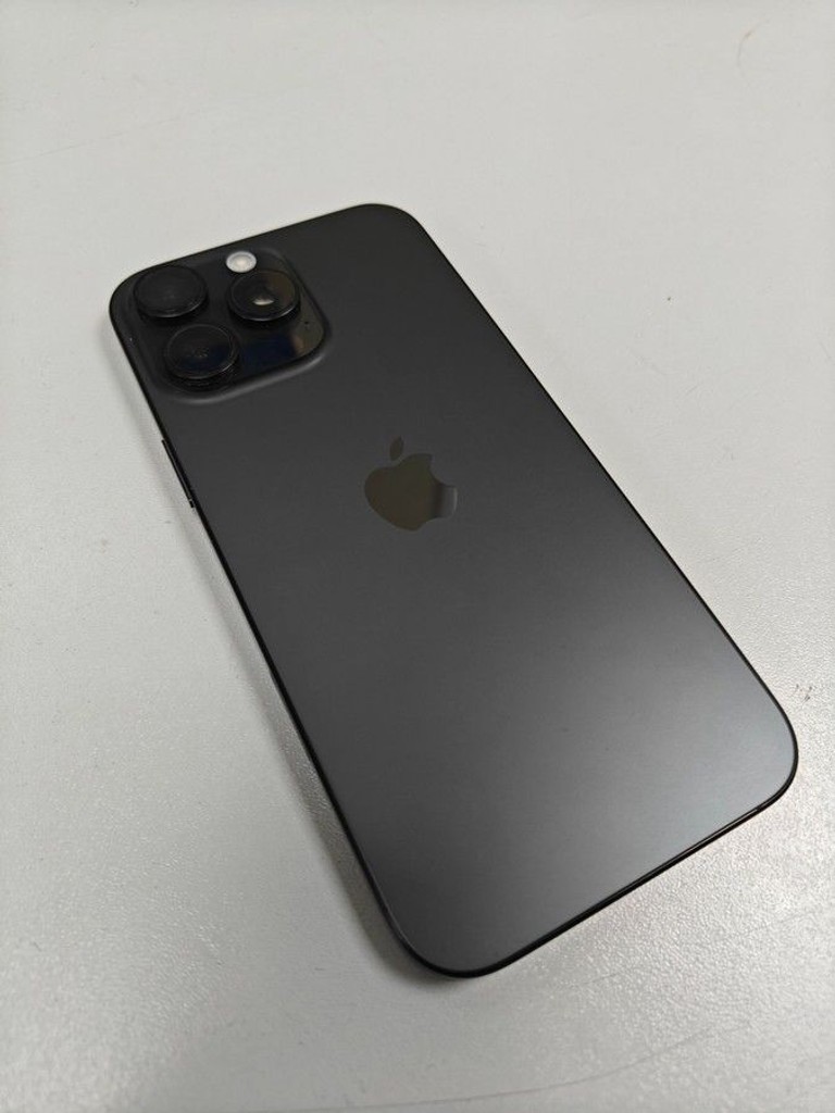 Купить Apple iphone 16 pro max 1tb Б/У